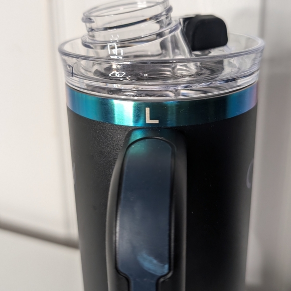 Cirkul Tumbler 30 Oz On The Go StrawSip Black Insulated Stainless Steel Handle - Picture 10 of 10